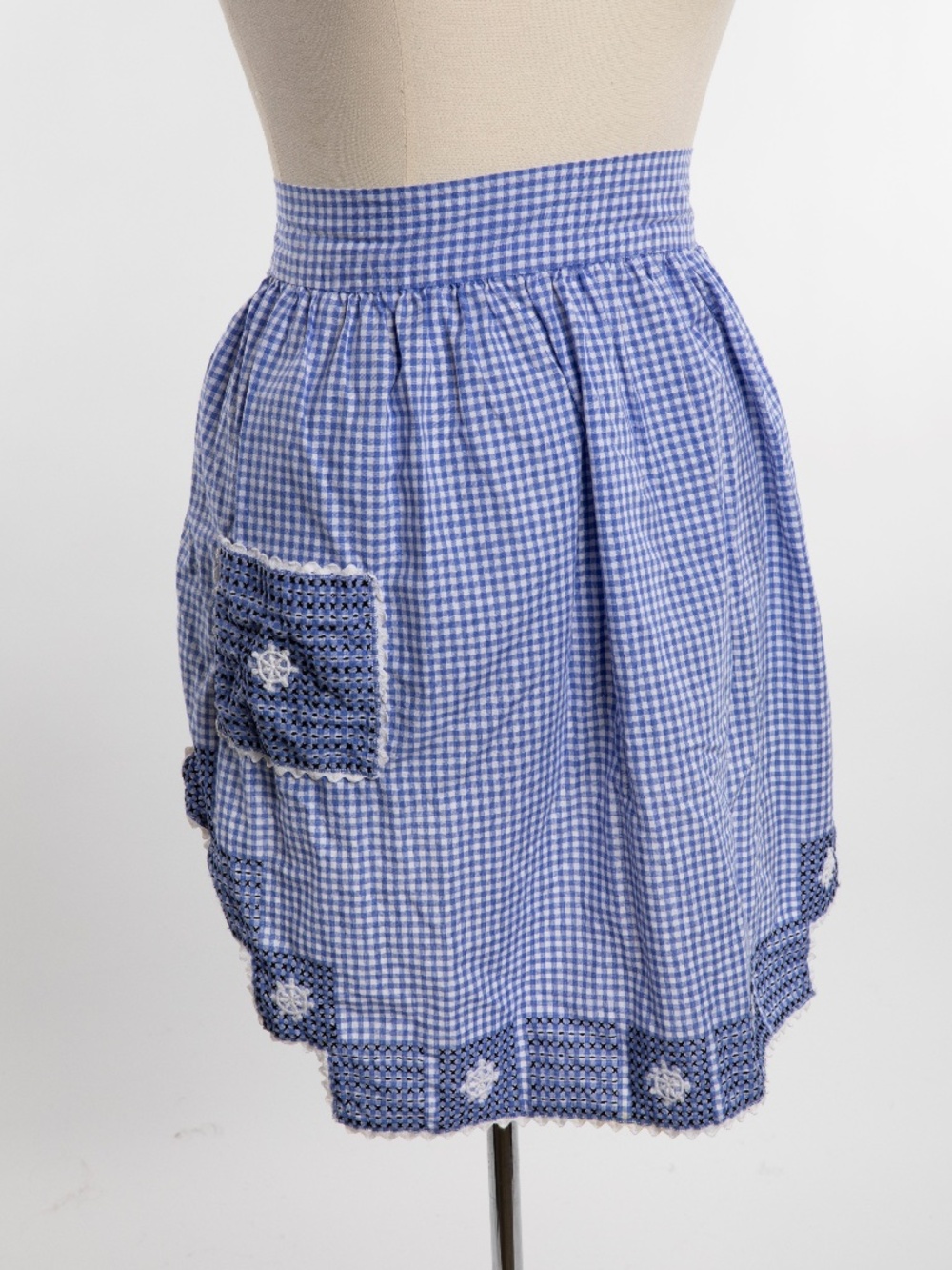 Antique Blue & White Gingham Apron with Nautical Wheels & Pockets